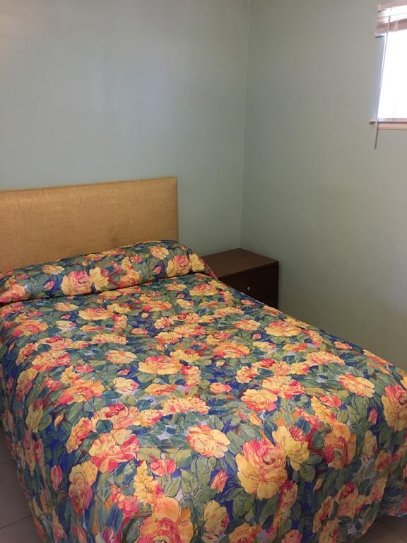Calypso Motor Inn Myrtle Beach Extérieur photo