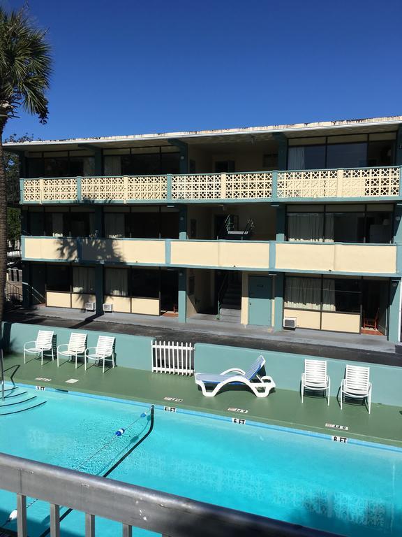 Calypso Motor Inn Myrtle Beach Extérieur photo