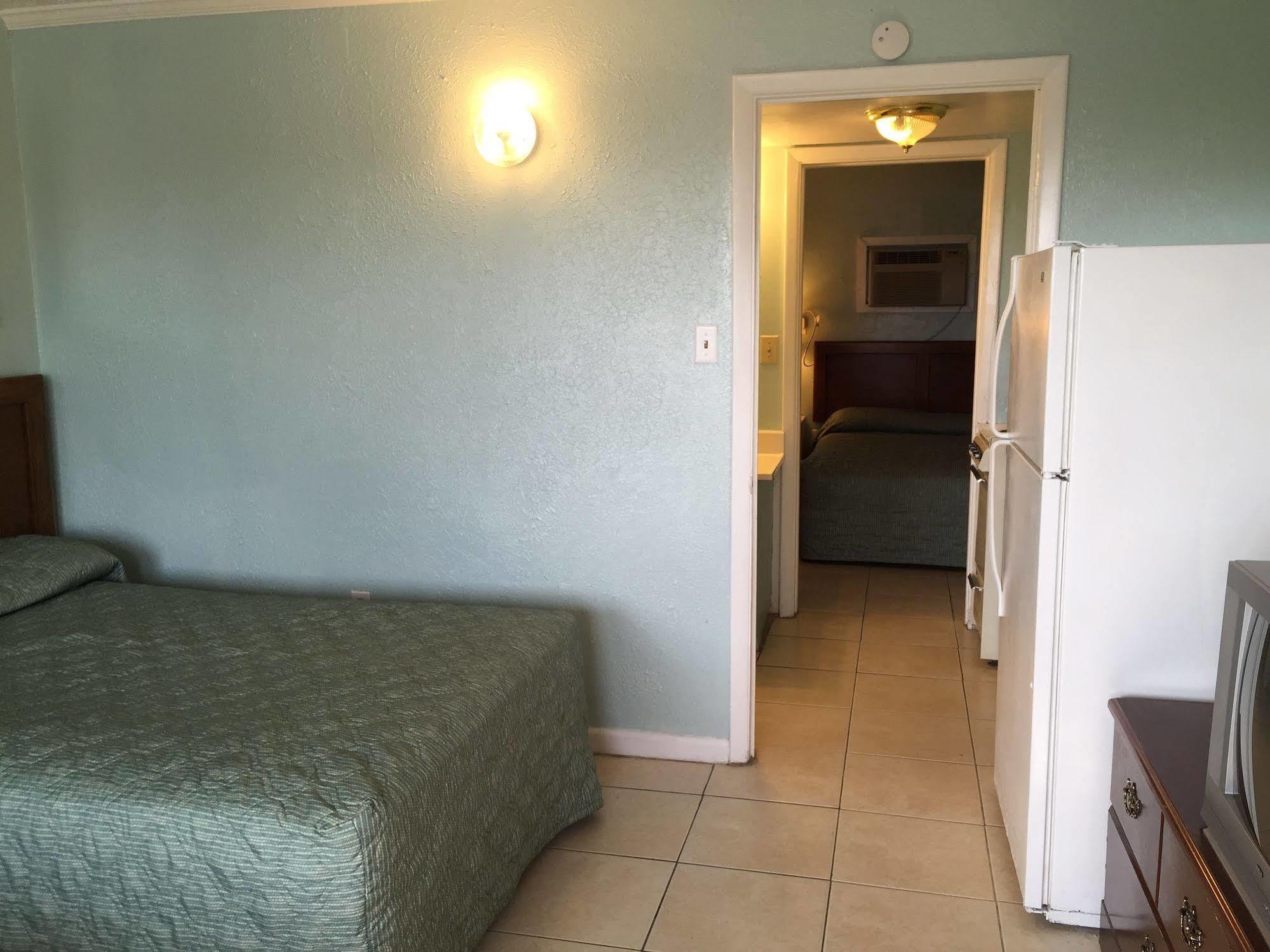 Calypso Motor Inn Myrtle Beach Extérieur photo